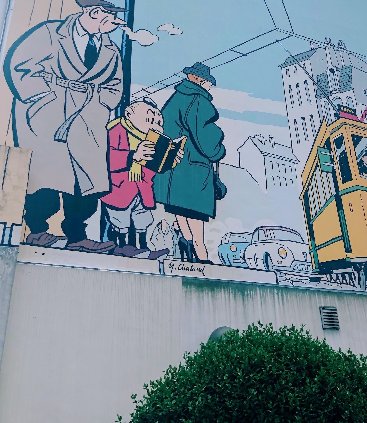 Belgian comics drawing in a wall of Brussels